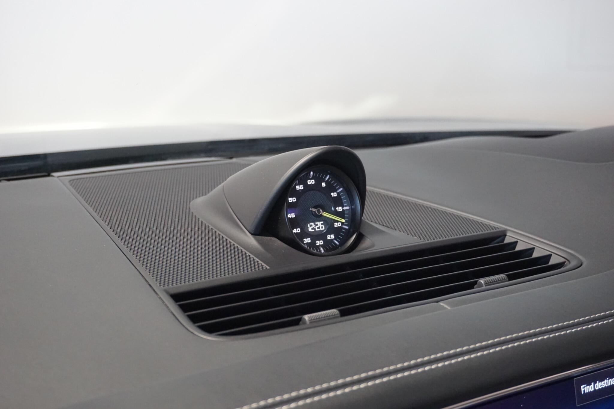 Porsche Panamera 2.9 V6 E-Hybrid 17.9kWh 4 Platinum Edition Sport Turismo 5dr Petrol Plug-in Hybrid PDK 4WD Euro 6 (s/s) (462 ps)